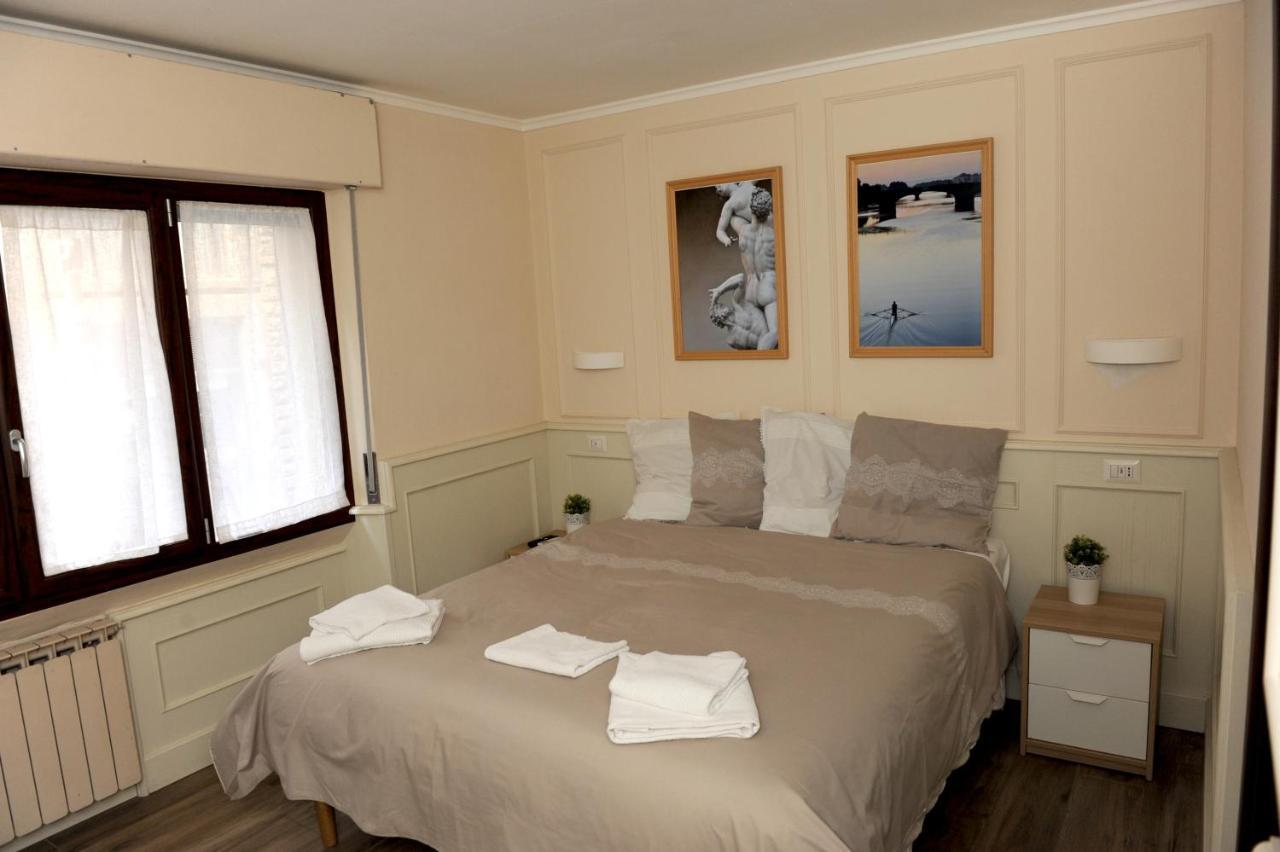 Pontevecchio Rooms Firenze Bagian luar foto