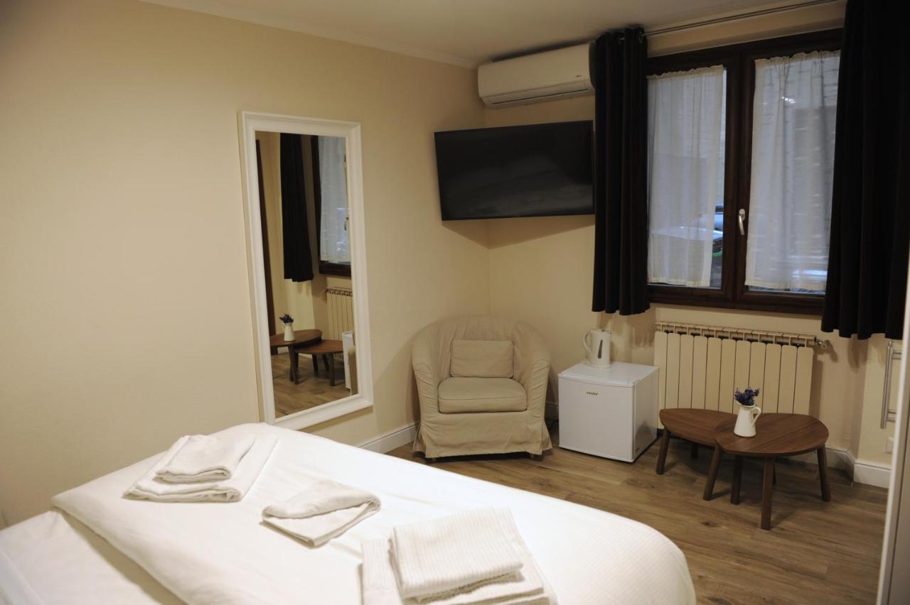 Pontevecchio Rooms Firenze Bagian luar foto